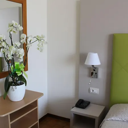Hotel Residence Holiday Апарт-готель 3*