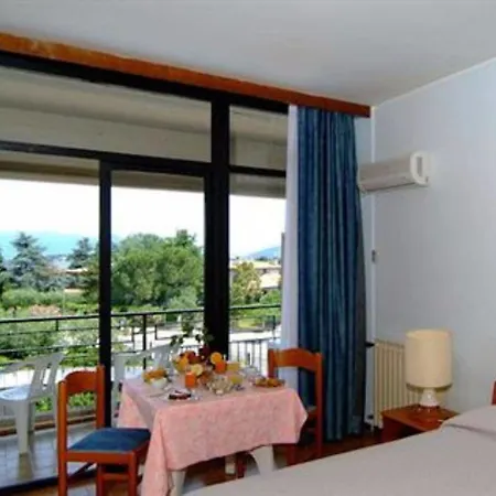 Апарт-готель Hotel Residence Holiday