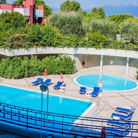 Hotel Residence Holiday Lejlighedshotel 3*